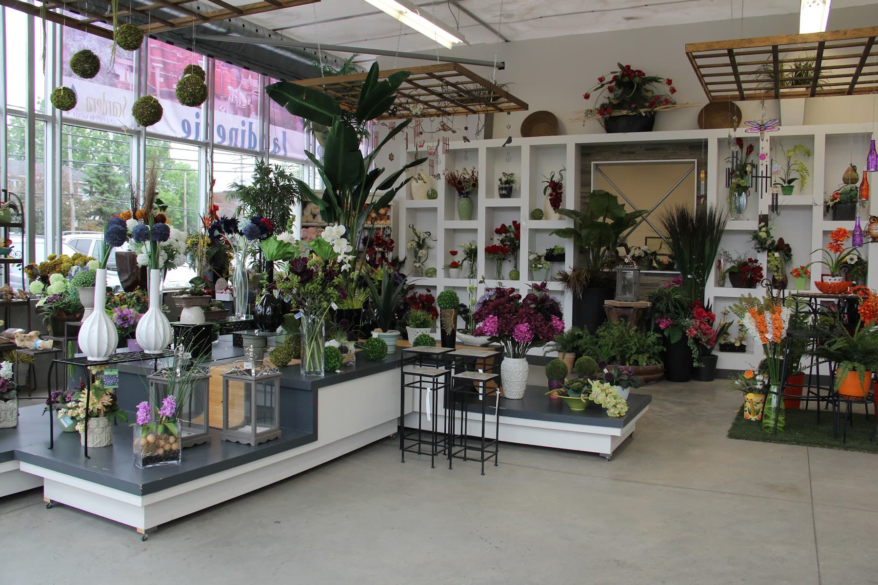 Scardera Fleurs et Jardins — Boucherville