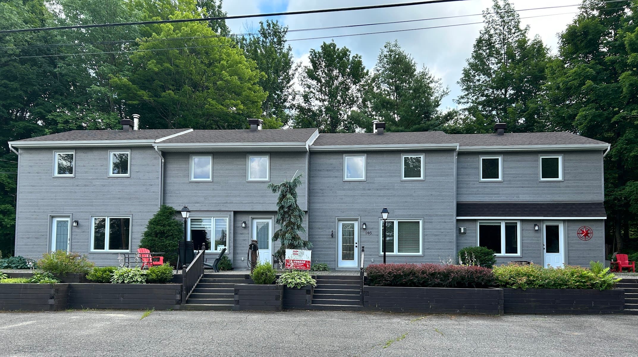 HOLMES Rénovation - Spécialiste en revêtement extérieur — Saint-Jean-sur-Richelieu