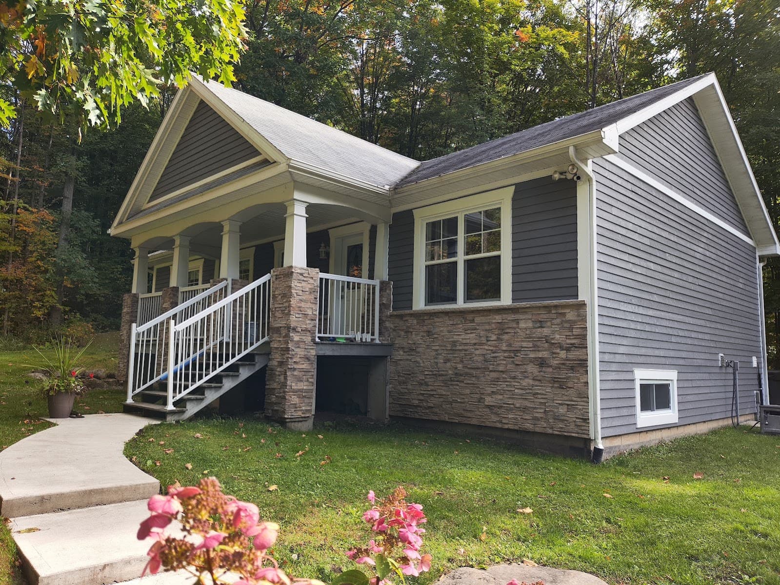 Peinture Solutions Concept — Granby