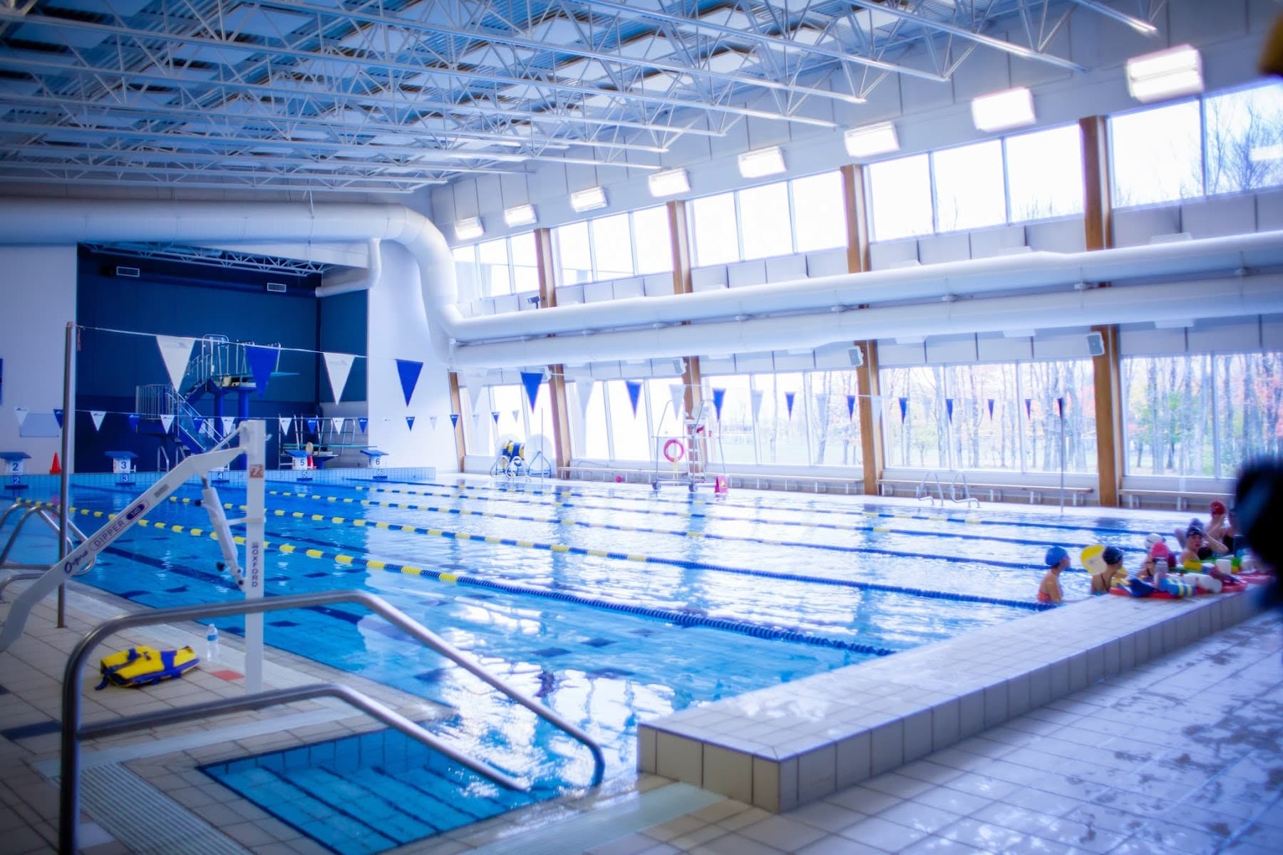 Piscine Édouard-Dubord — piscine à Victoriaville
