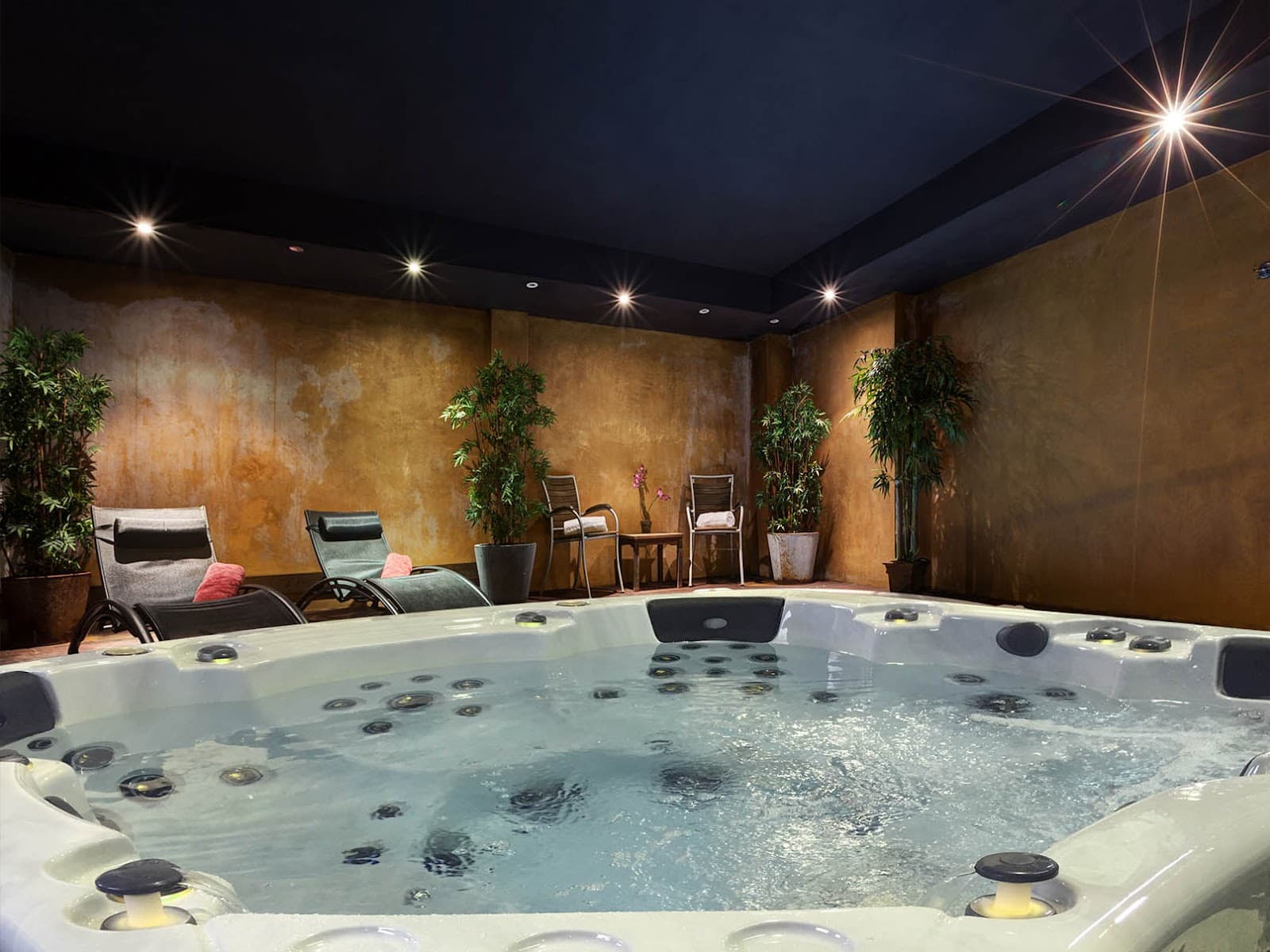 Spa Laurentien — piscine dans les Laurentides