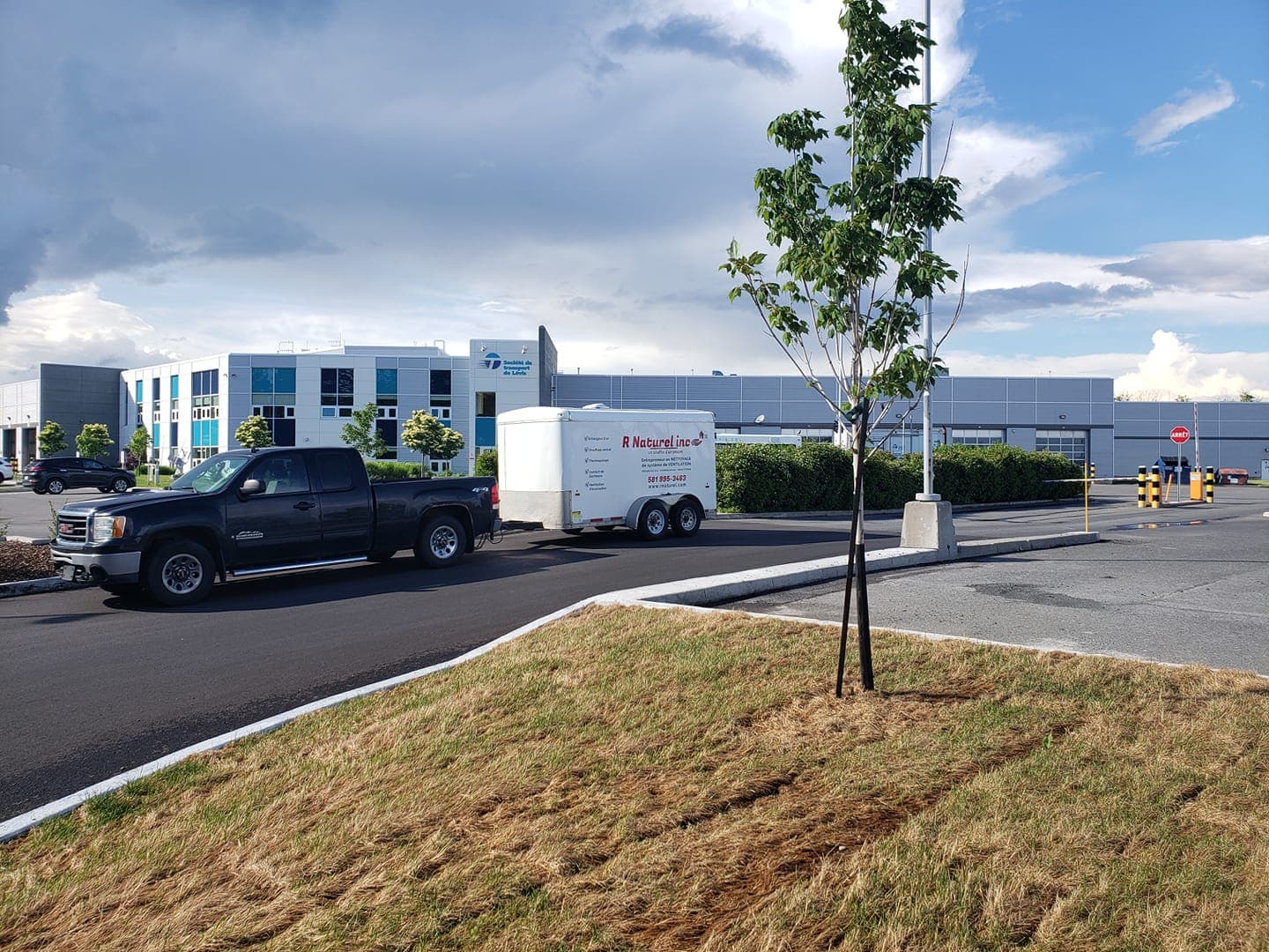 R Naturel Inc - Nettoyage de conduits de ventilation — Lévis