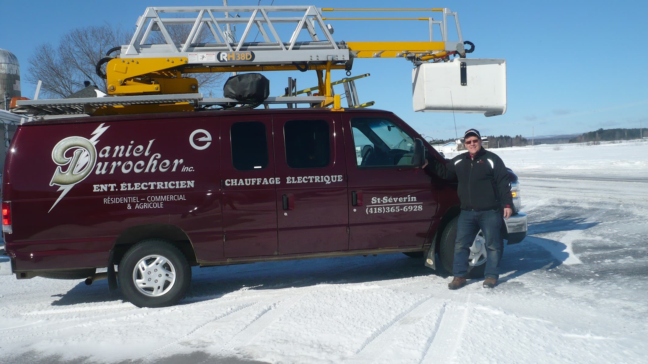 Daniel Durocher Entrepreneur Électricien — Mauricie