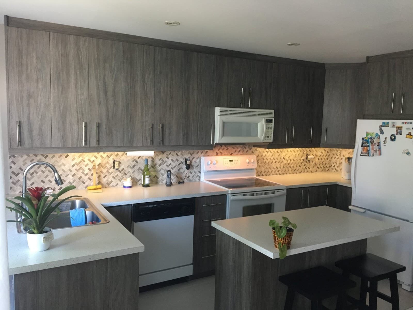 Armoire New Skin — Mascouche