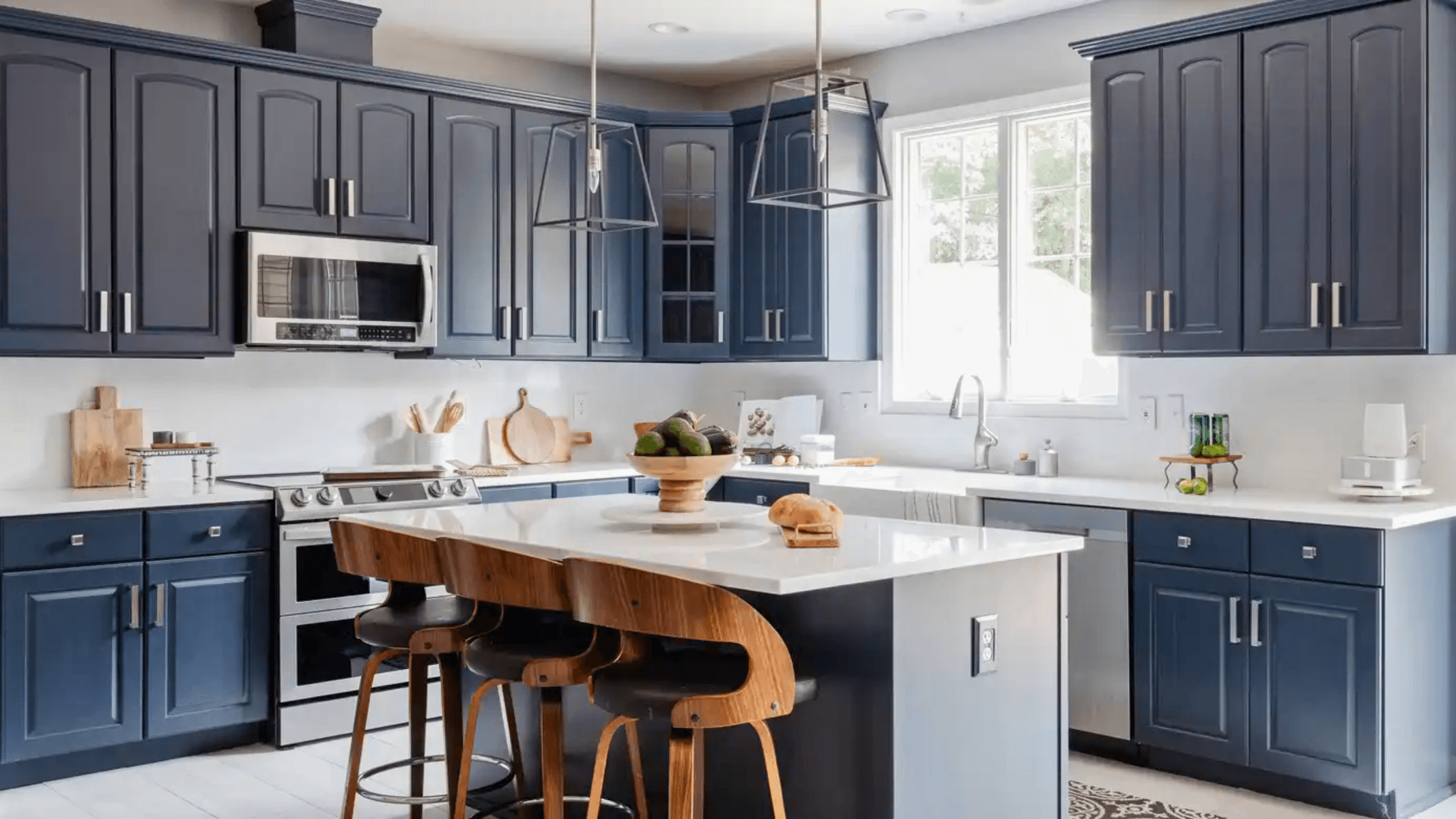 NHance Sherbrooke — Peinture d’armoires, refacing & remplacement de portes | Rénovation d'armoires à Sherbrooke — Sherbrooke