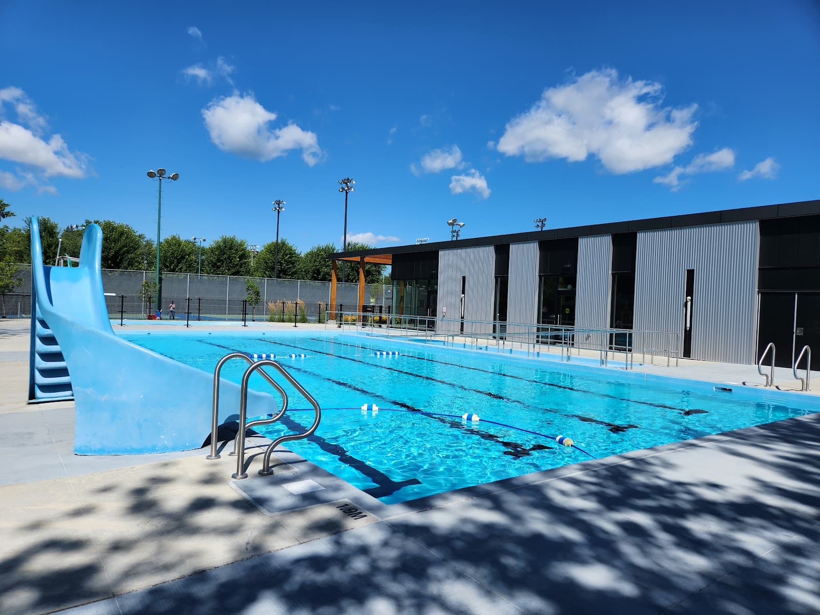 Piscine du parc Rivest — Repentigny