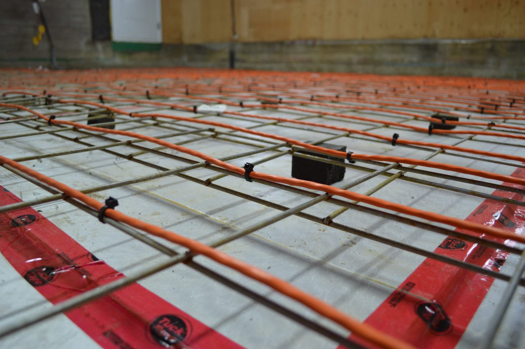 JMTB Inc. - Installation, Réparation de câbles chauffants — électricien à Saint-Hyacinthe