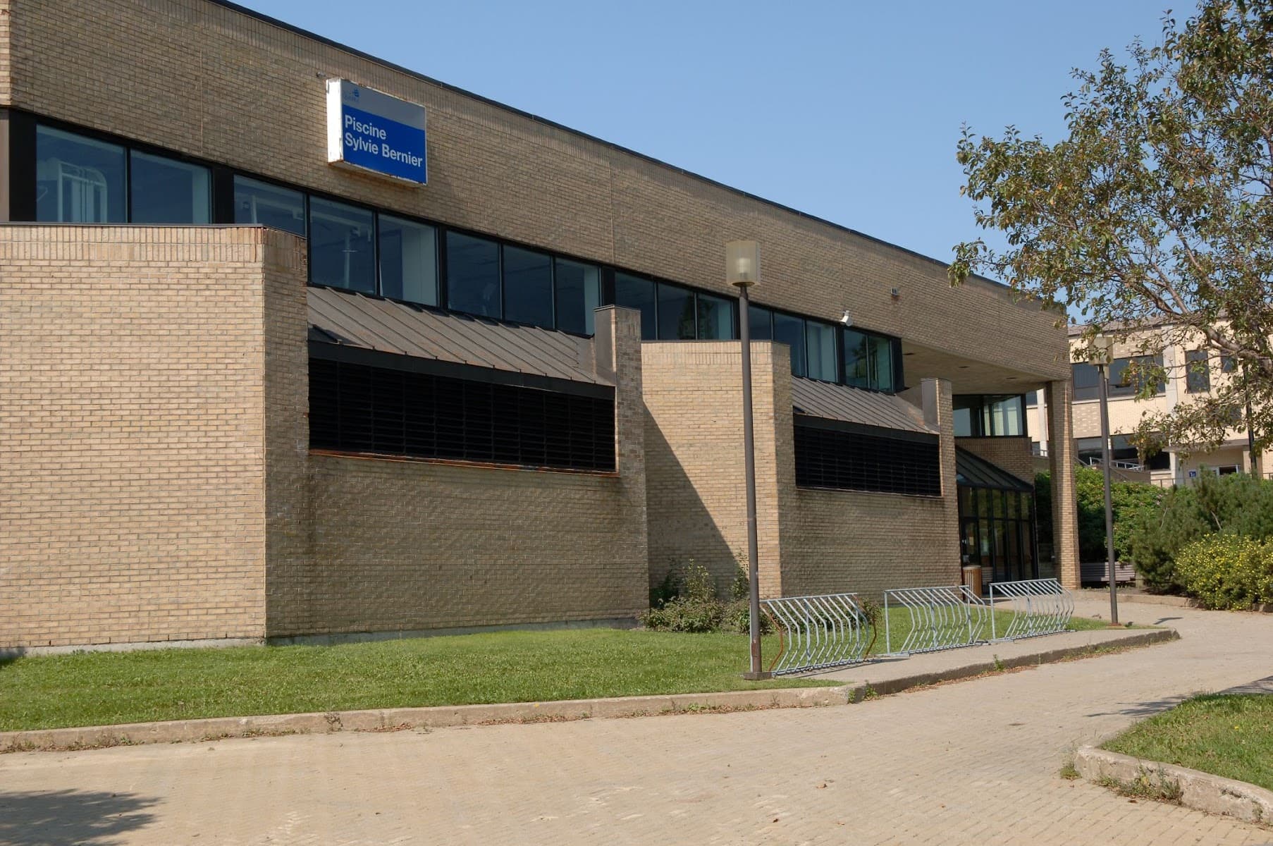 Sylvie-Bernier Pool — Québec