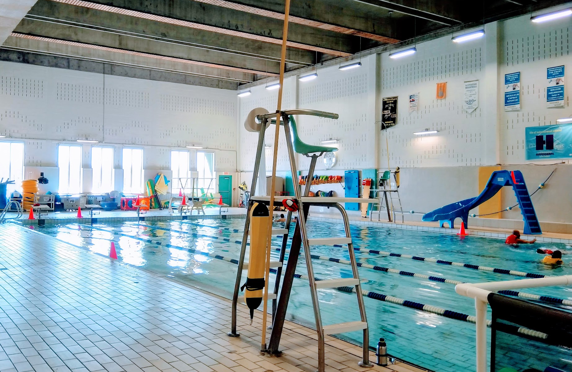 Rosanne-Laflamme Sports Centre — Longueuil