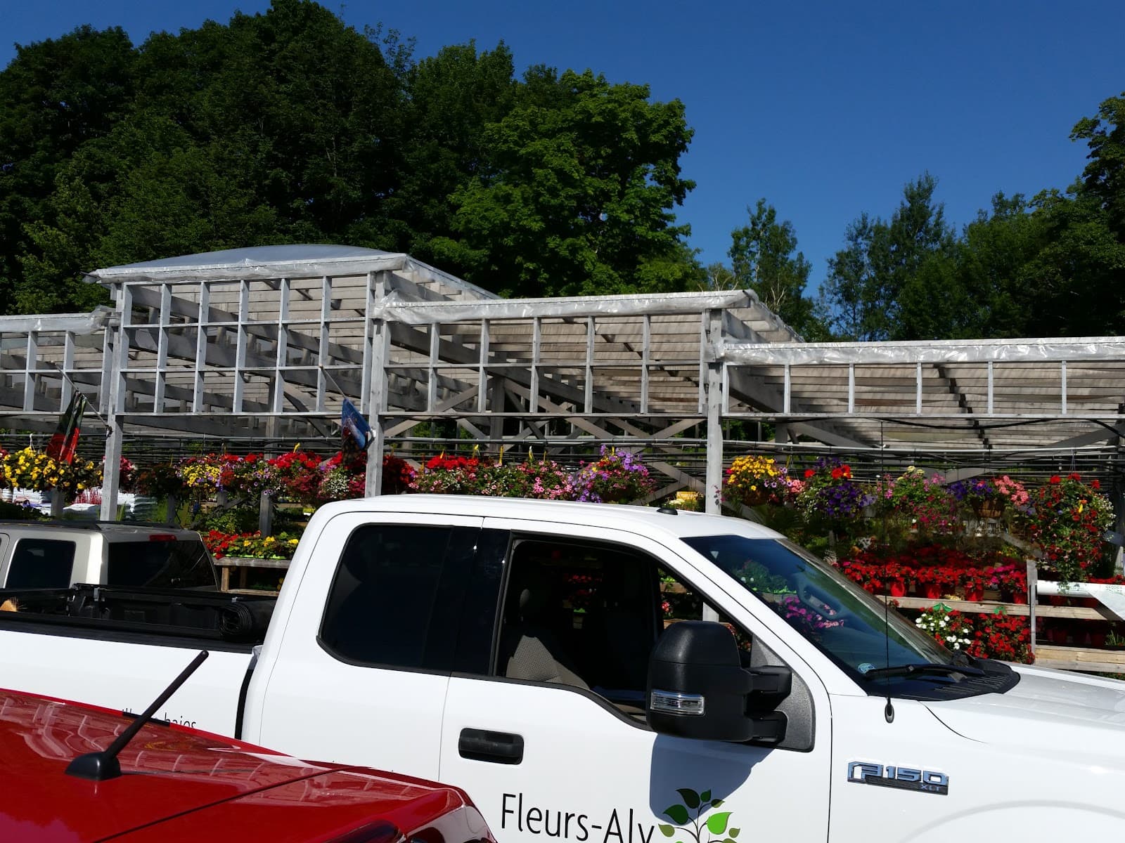 Centre De Jardin La Jardinière — Shawinigan