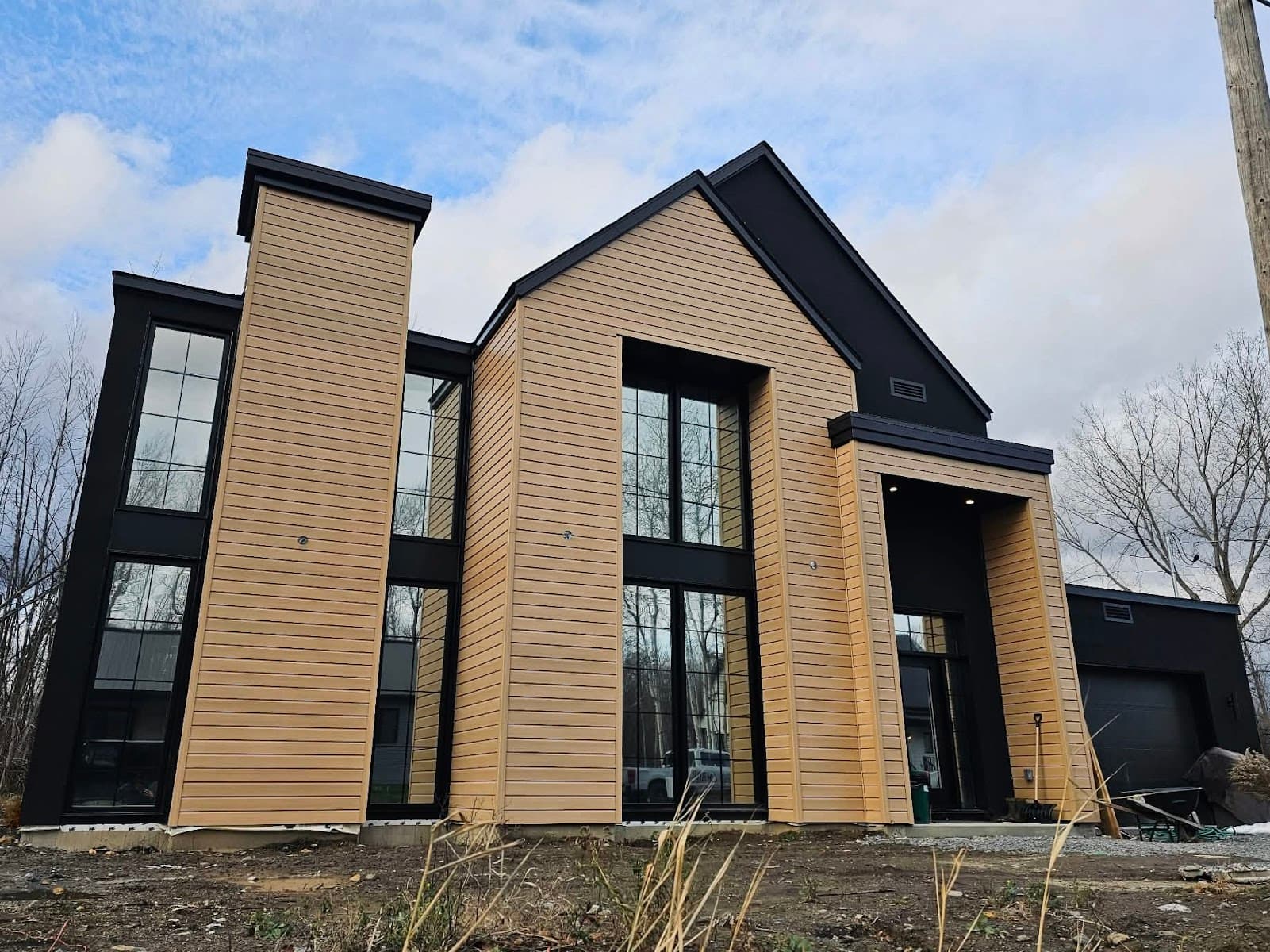 Construction D.Charpentier — Saint-Jean-sur-Richelieu