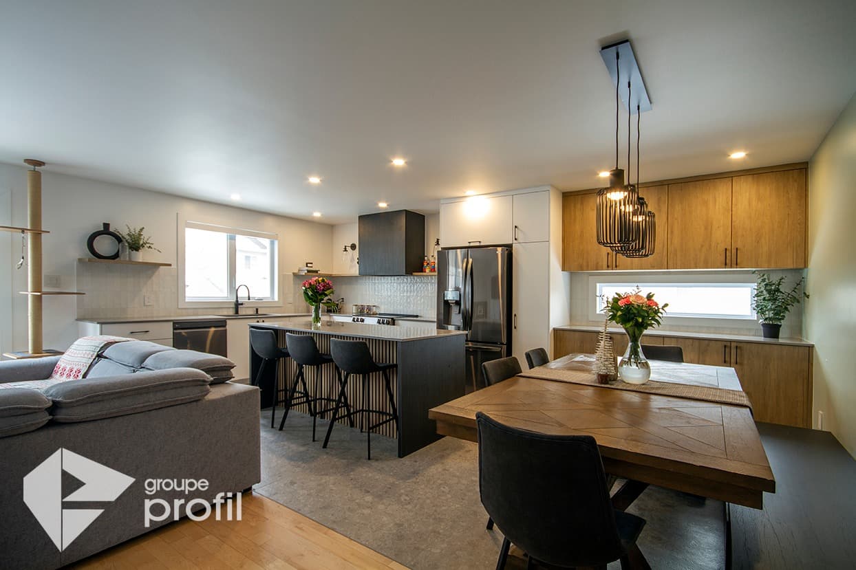 Profil Expositions Inc — Blainville
