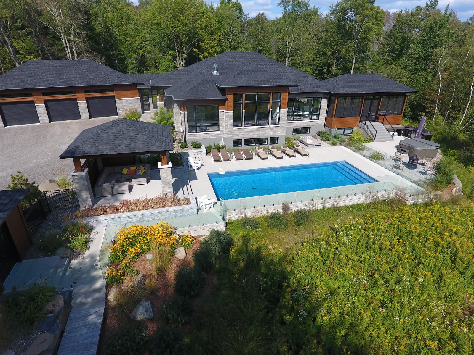 Espace Piscine inc. — Estrie