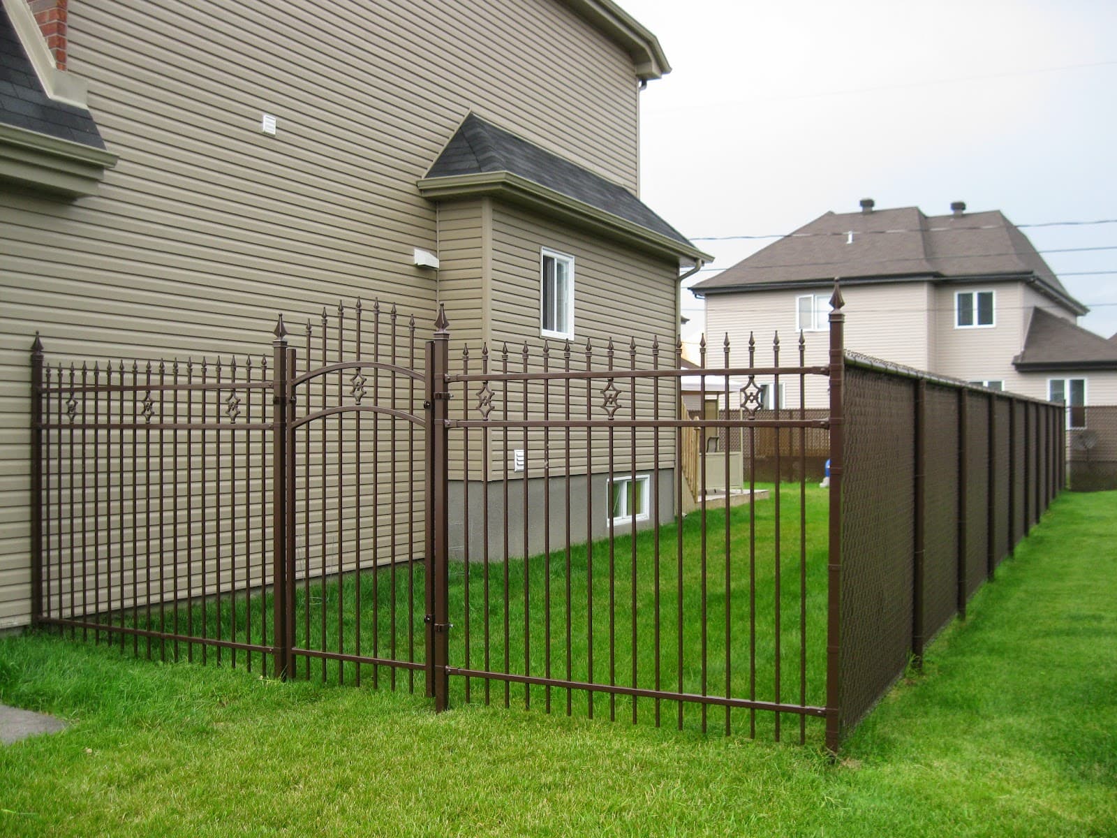 Patio et Clôture Guy Leroux — Vaudreuil-Dorion