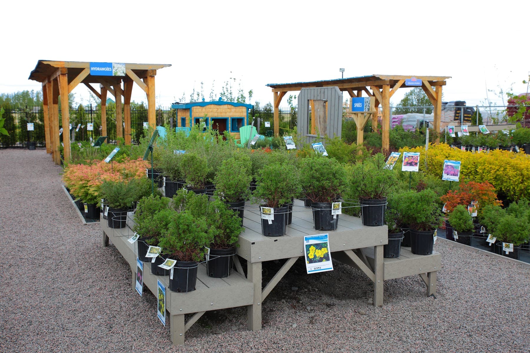 Serres Dame Nature - Passion Jardin — aménagement paysager au Lac-Saint-Jean