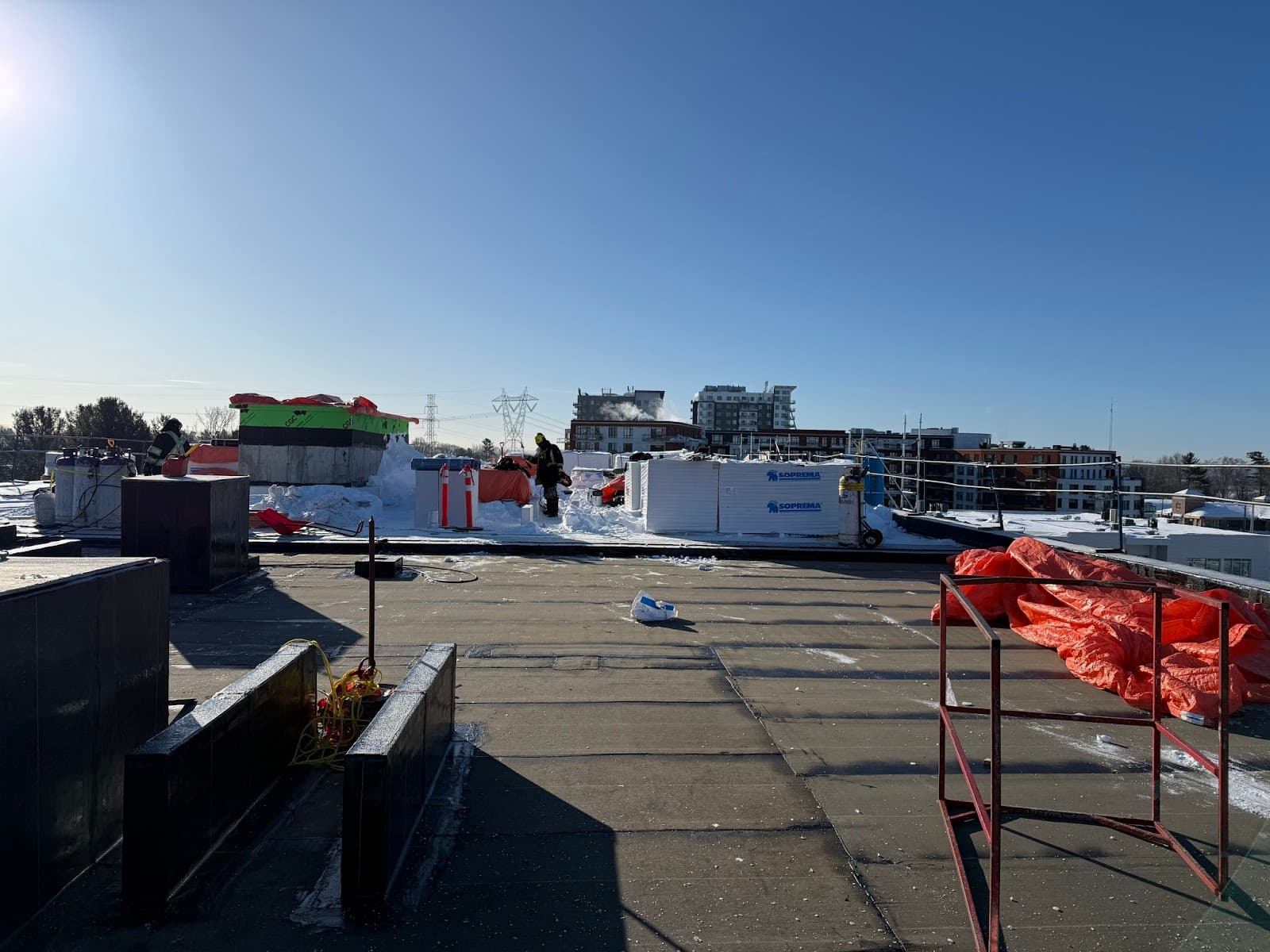 Les Couvreurs Duro-Toit | Entrepreneur en toiture à Laval — Laval