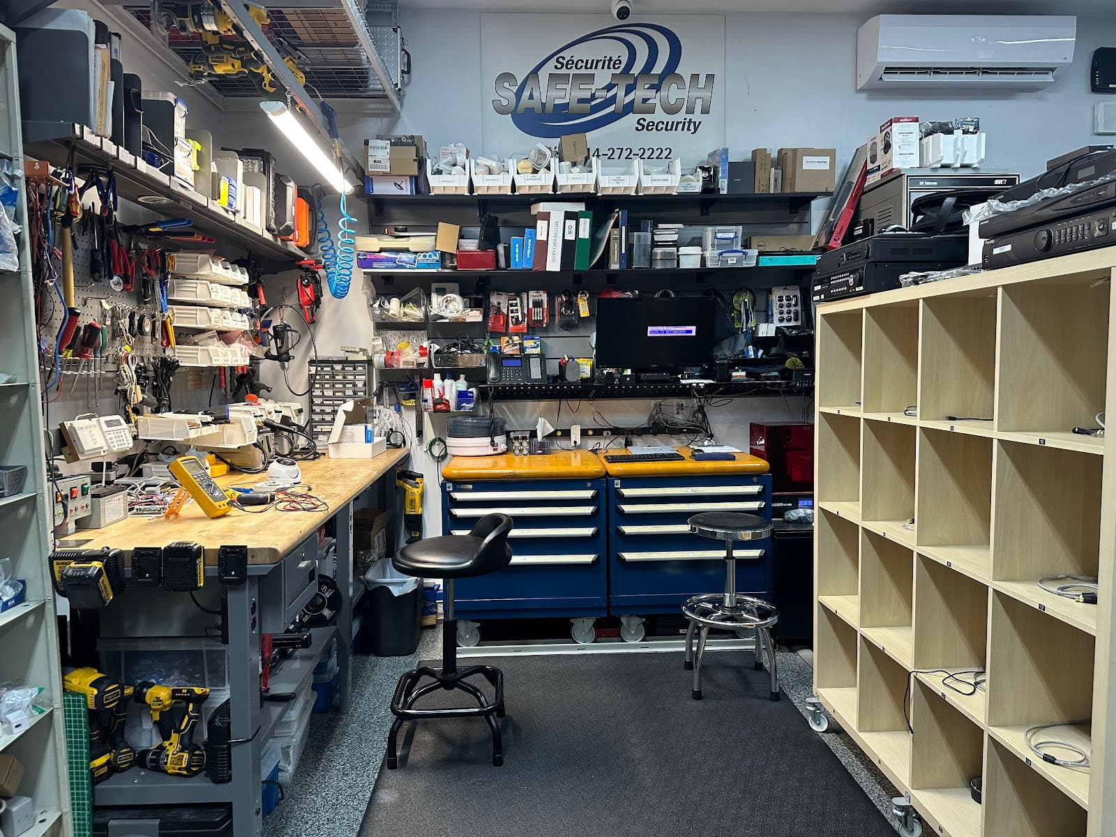 Safe-Tech Security inc. — Laval