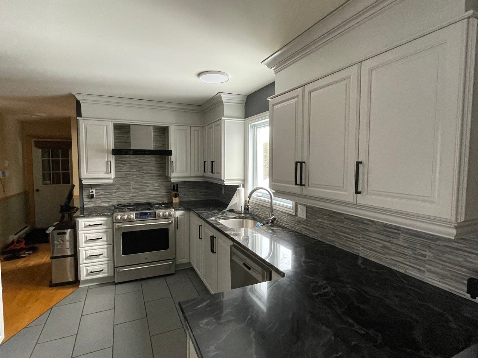 Finition Jaro | Spécialiste en relooking et rénovation de cuisines | Estrie