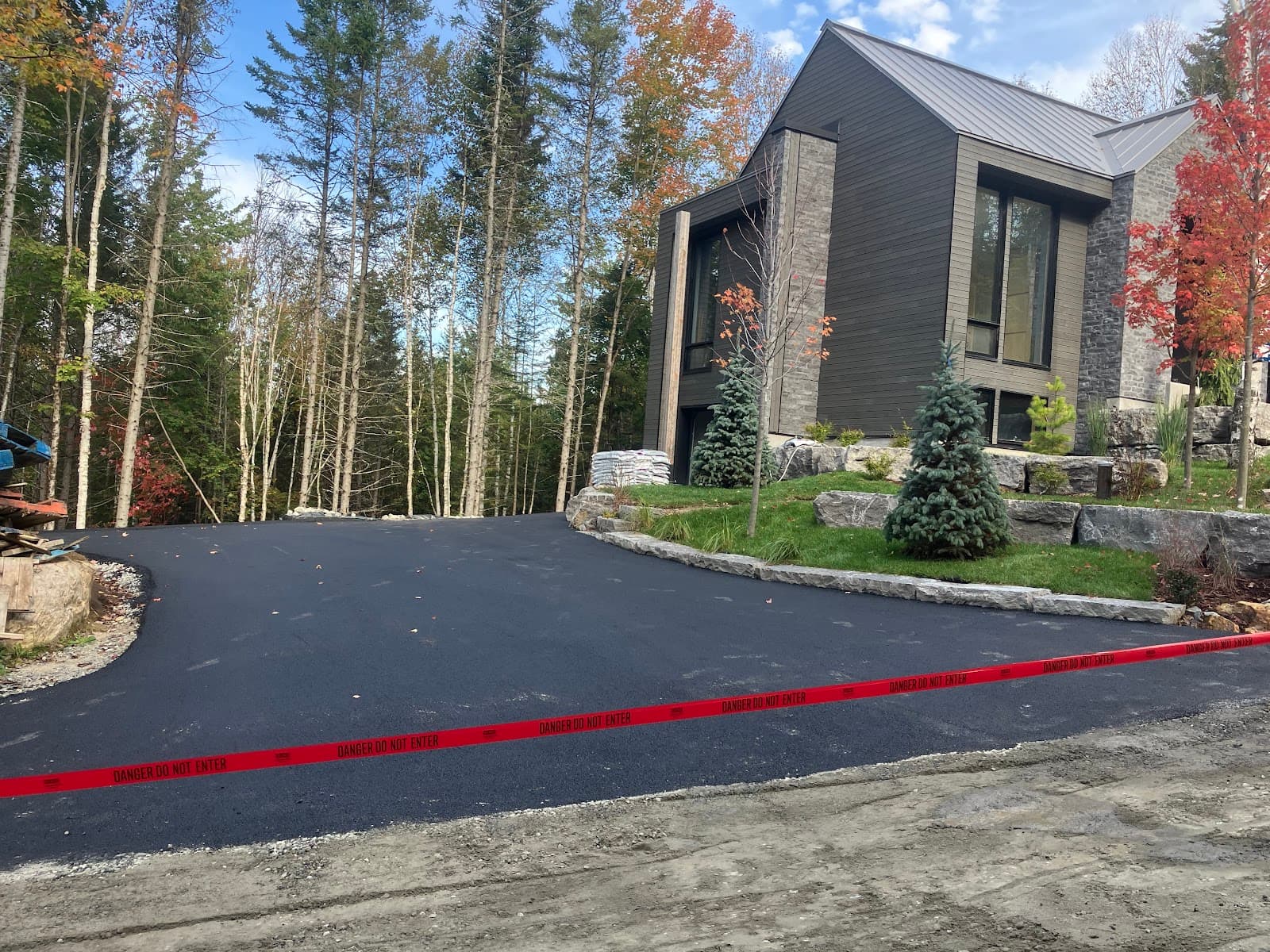 Pavage Mont-Tremblant — excavation & terrassement à Mont-Tremblant