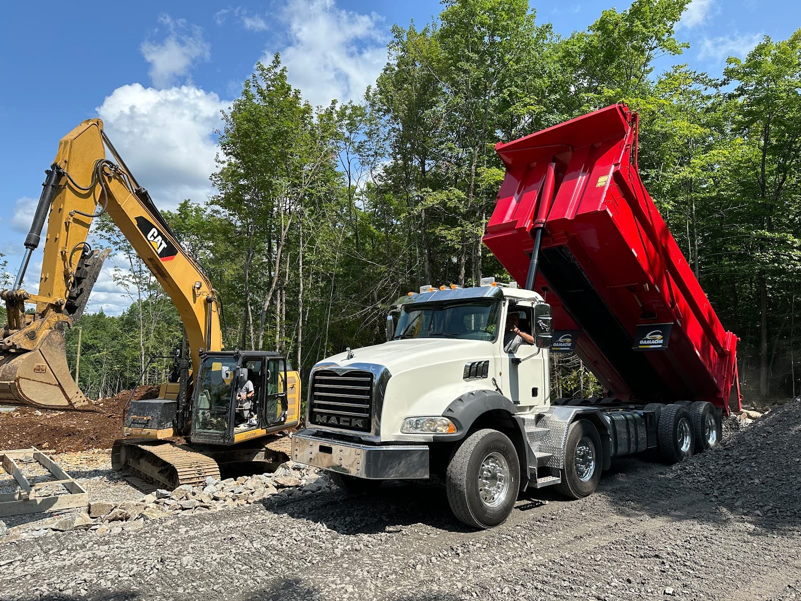 J2 excavation inc. — Lanaudière