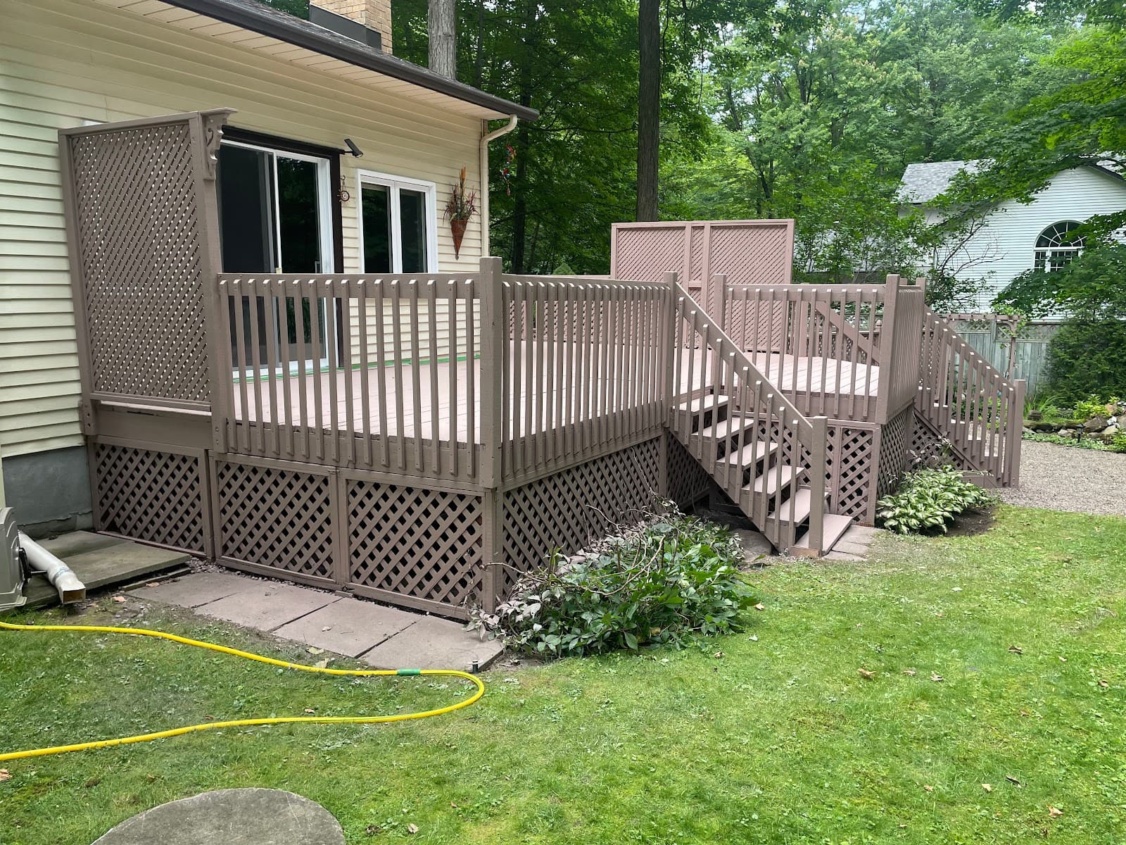 Peters Decks & Fences — spécialiste en clôtures à Montréal
