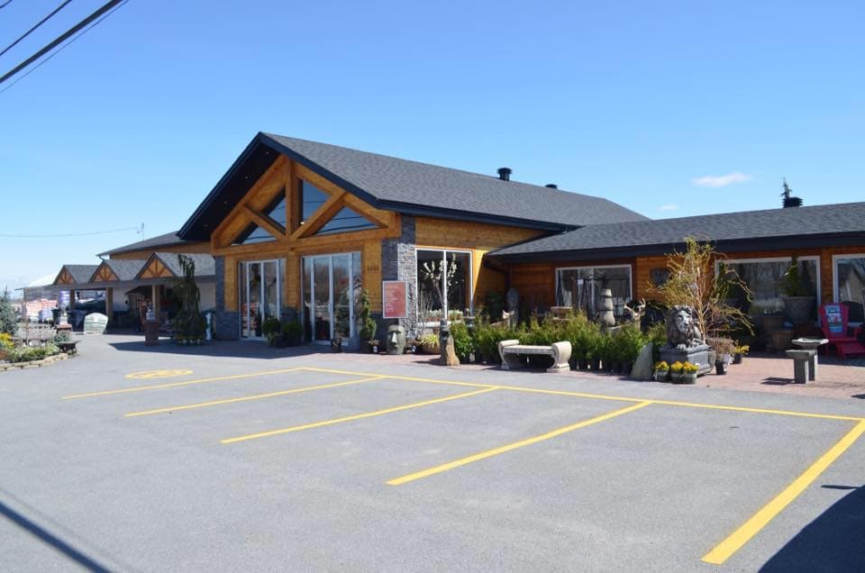 The Serres Latour — aménagement paysager à Salaberry-de-Valleyfield
