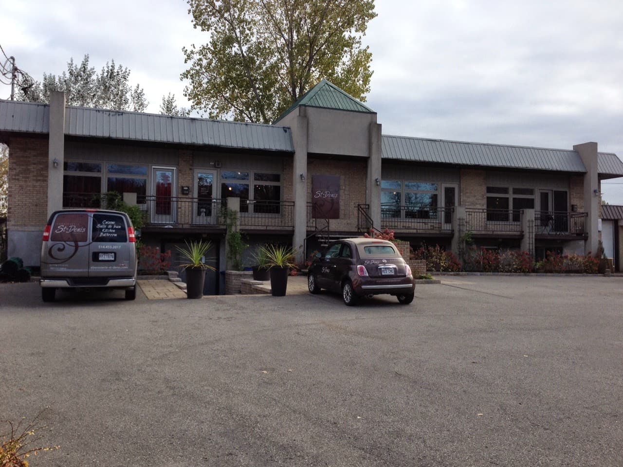 Ébénisterie St-Denis — Vaudreuil-Soulanges