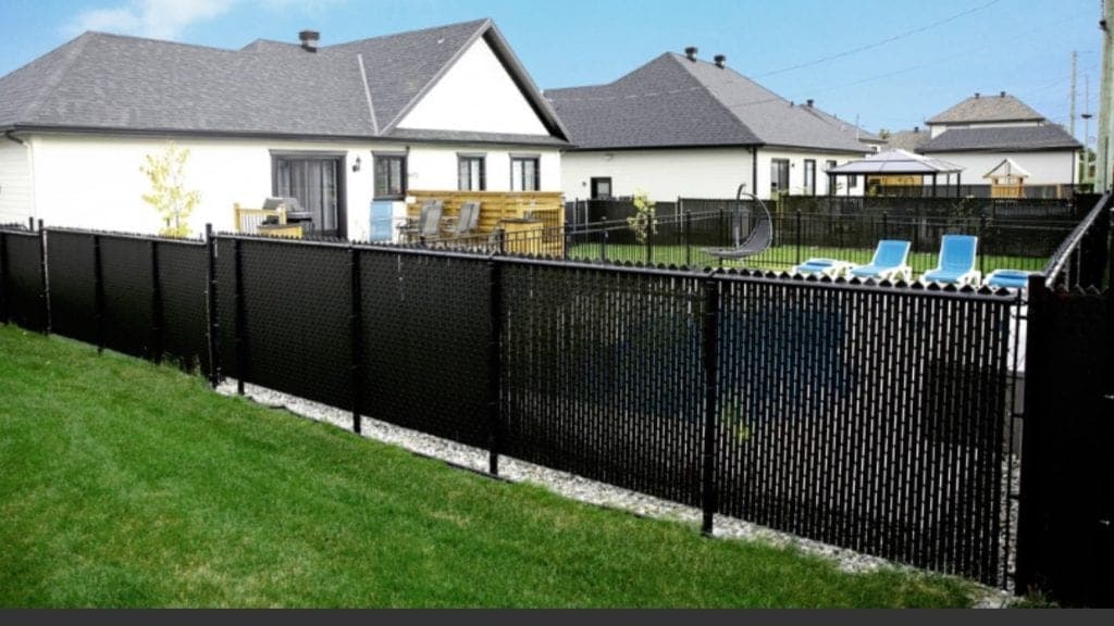 C M Clotures — spécialiste en clôtures à Rimouski