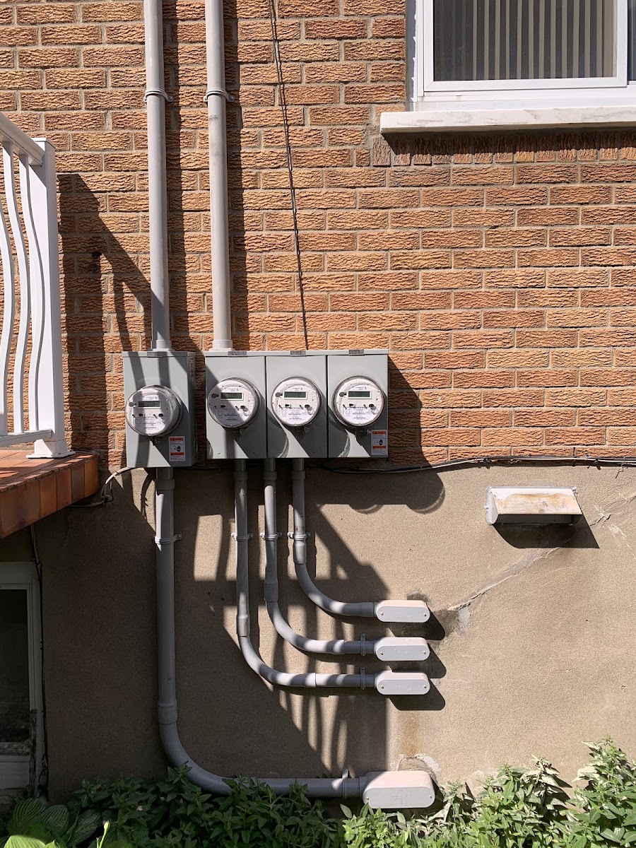 Groupe A.M Électrique | Travaux électriques & Urgence 24/7 — Électricien à Terrebonne