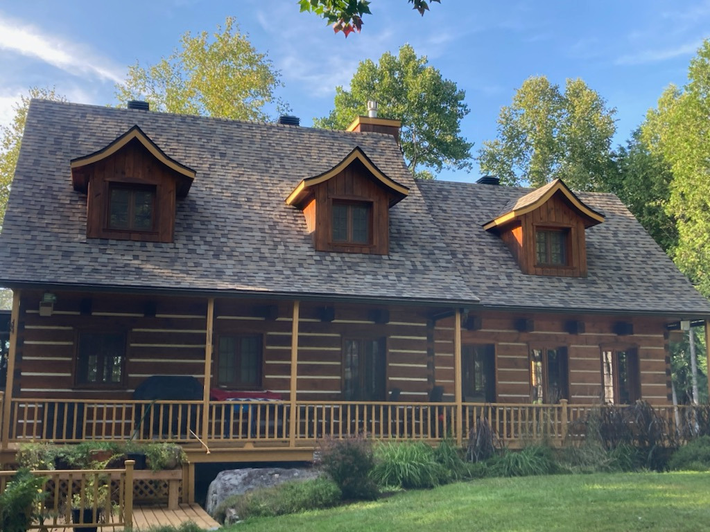 Toiture Lessard et Provost Inc — Couvreur à Mont-Tremblant