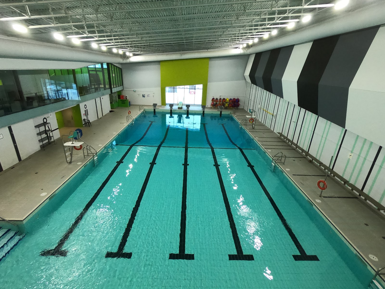 Piscine publique — Piscine à Lachute