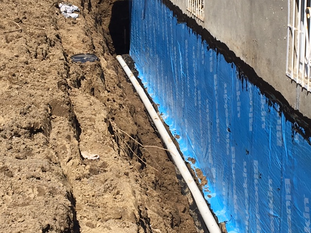 Fissure Fonda-Tech et Fils Inc — Excavation & terrassement à Saint-Eustache