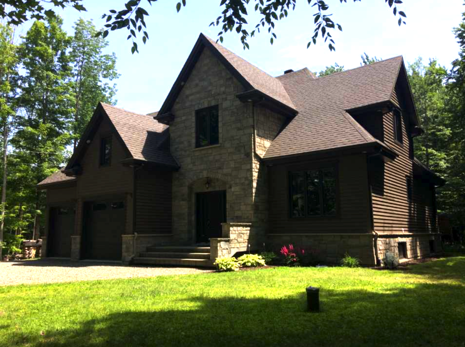 Toitures Memphré inc - Couvreur Magog — Couvreur à Magog