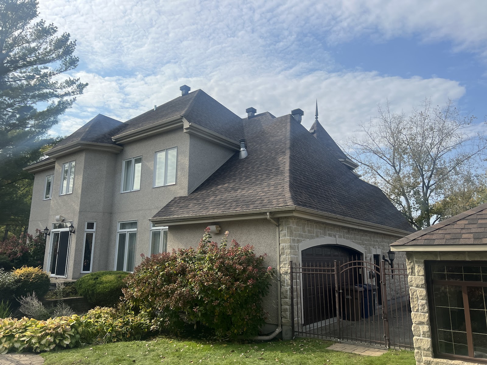 Toiture Max Grenier — Couvreur à Deux-Montagnes