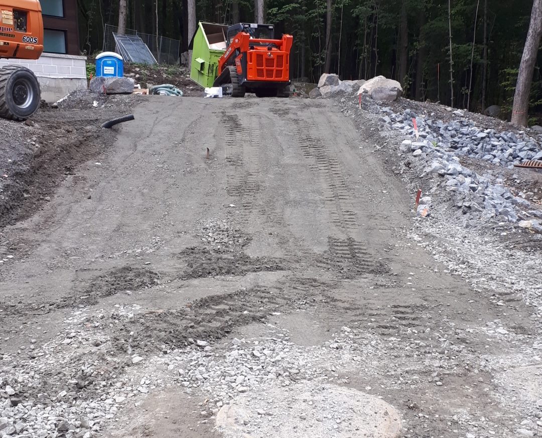 Quad Excavation - Drains Français — Excavation & terrassement à Boucherville