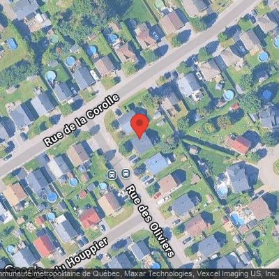 15674 Rue des Oliviers