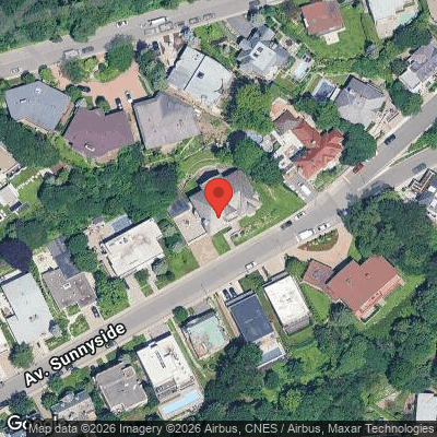 49 Avenue Sunnyside