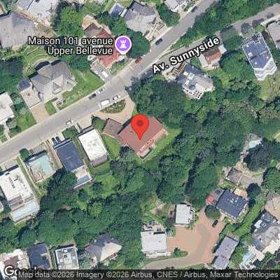 38 Avenue Sunnyside