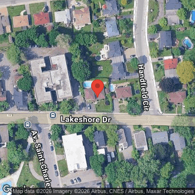 325 Chemin du Bord-Du-Lac-Lakeshore