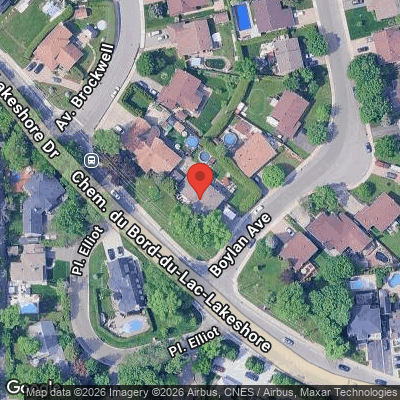 15 Chemin du Bord-Du-Lac-Lakeshore