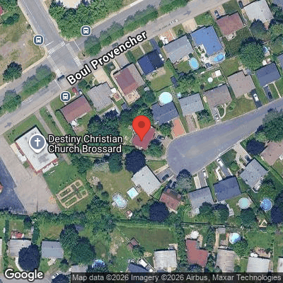 5720 Rue Véronique