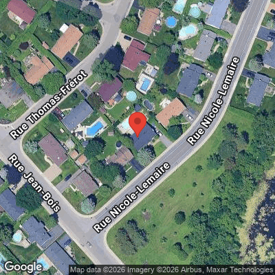 905 Rue Nicole-Lemaire
