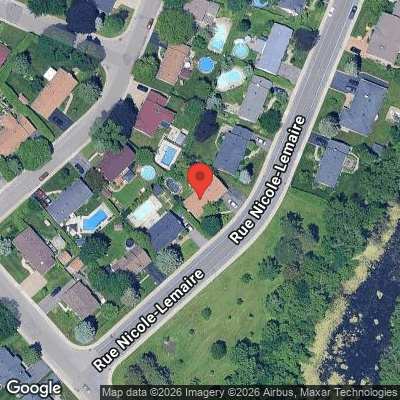 909 Rue Nicole-Lemaire