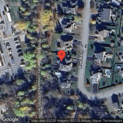 1009 Rue Bach
