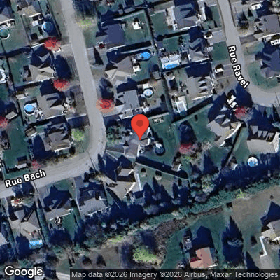 1037 Rue Bach
