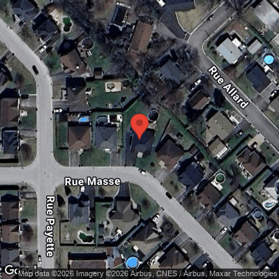 792 Rue Masse
